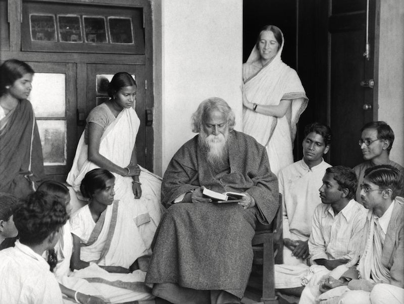 Rabindranath Tagore and Students, Santiniketan, 1929.
